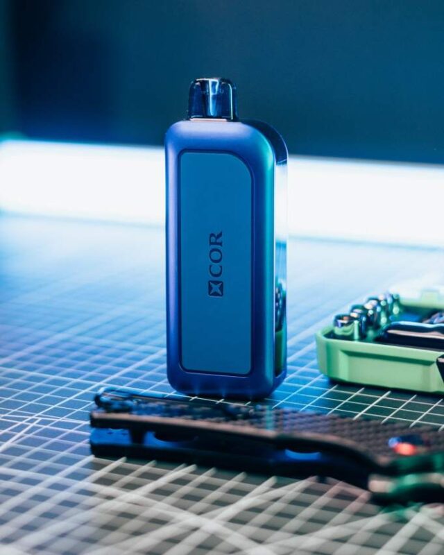 XCOR Dubai Night 28000 – mały vape LED, idealny na podróż | vapixo