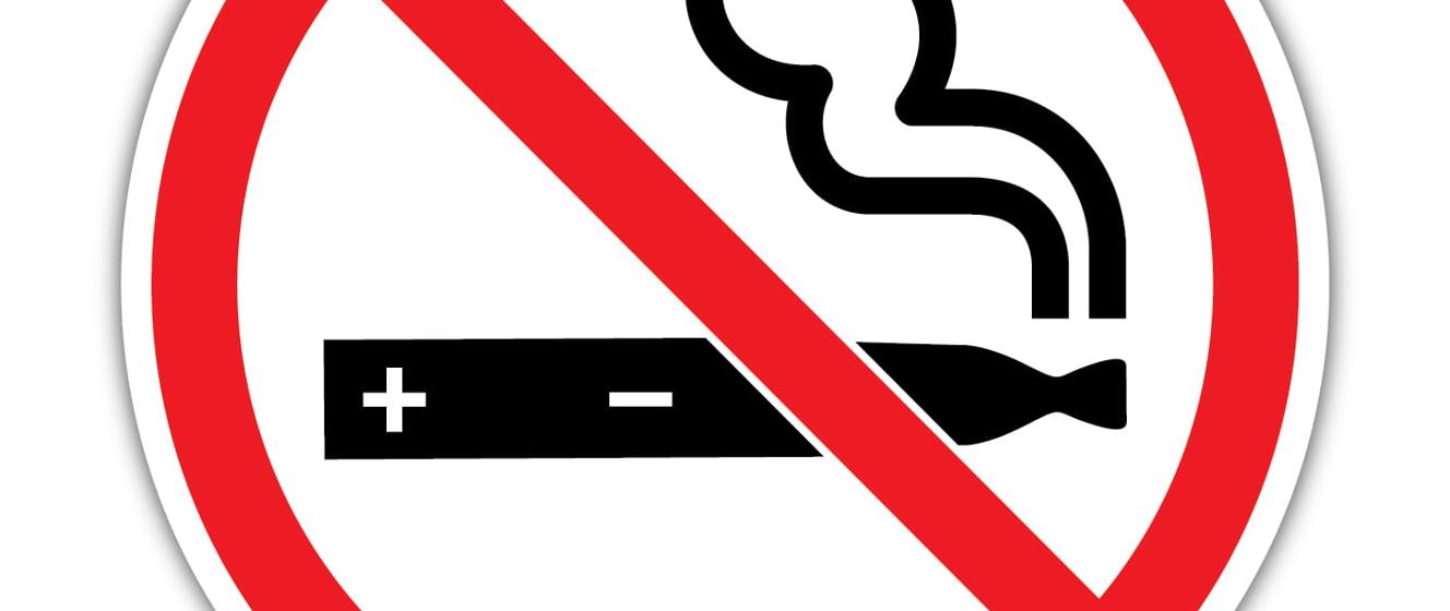 zakaz vape plotki wiadomości, sprzeczne informacje e-papierosy, media społecznościowe vape niepewność - Powiatowy Konkurs na plakat graficzny